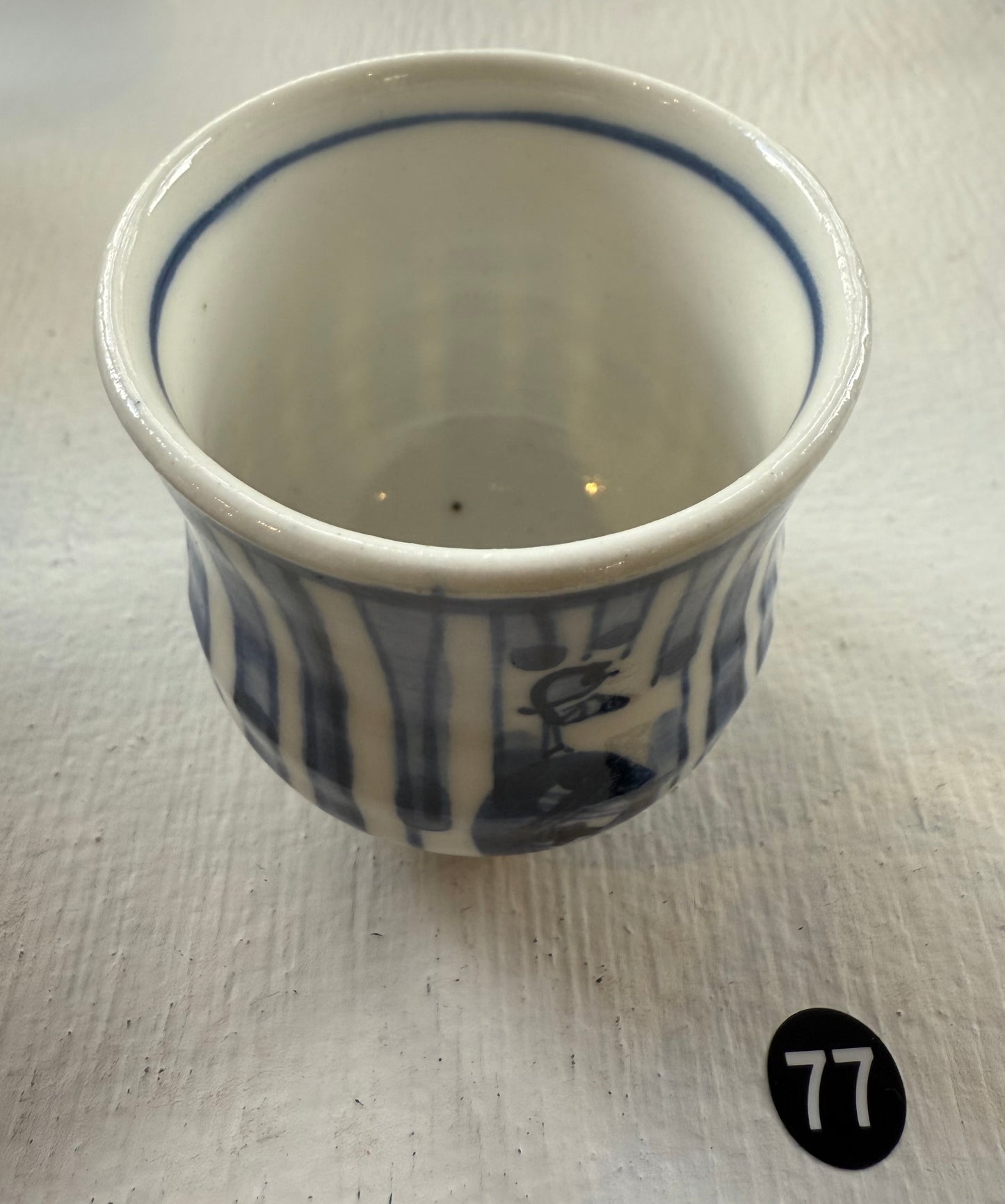 77.Porcelain