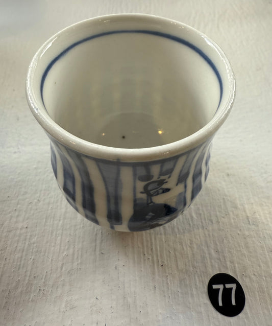 77.Porcelain