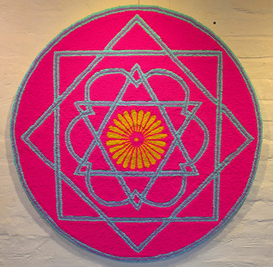 (1) Allanah Sarafian. Relic Rewired. 2025. Tufted yarn + timber board